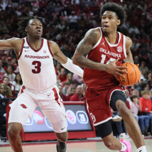 10 bubble teams with best chance to reach 2025 NCAA Tournament